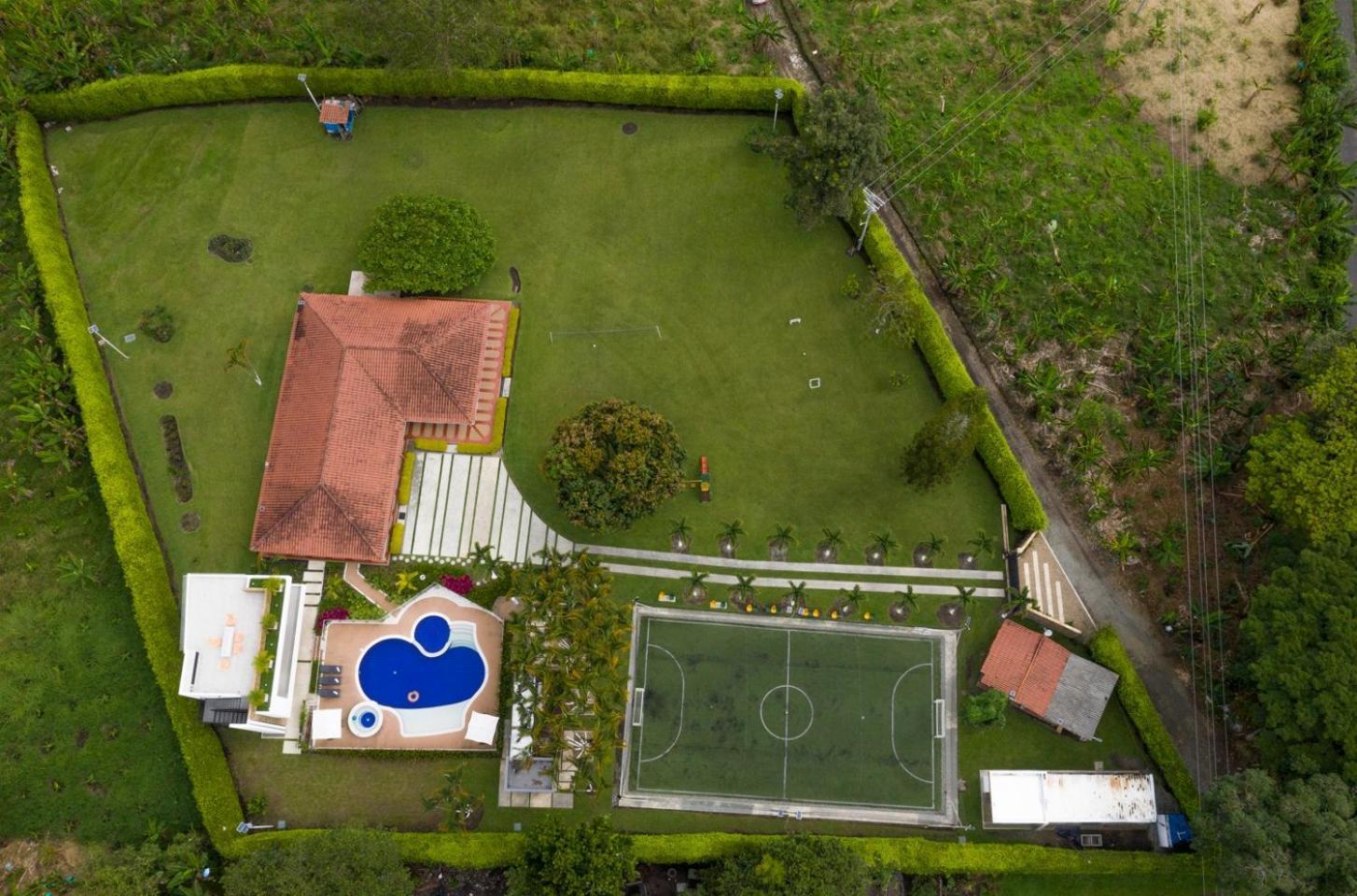 Chalet La Alemania Каларка Экстерьер фото